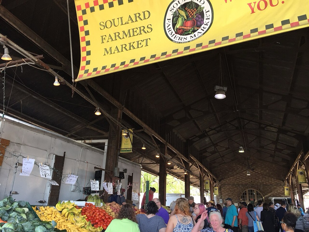 Shoppers at Soulard Farmers Market